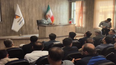 نشست با اساتید دانشگاه امام حسین (ع) برگزار شد
