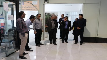 بازدید فرمانداران لنده و مارگون و رئیس دانشگاه پیام نور استان از مرکز رشد جامع یاسوج