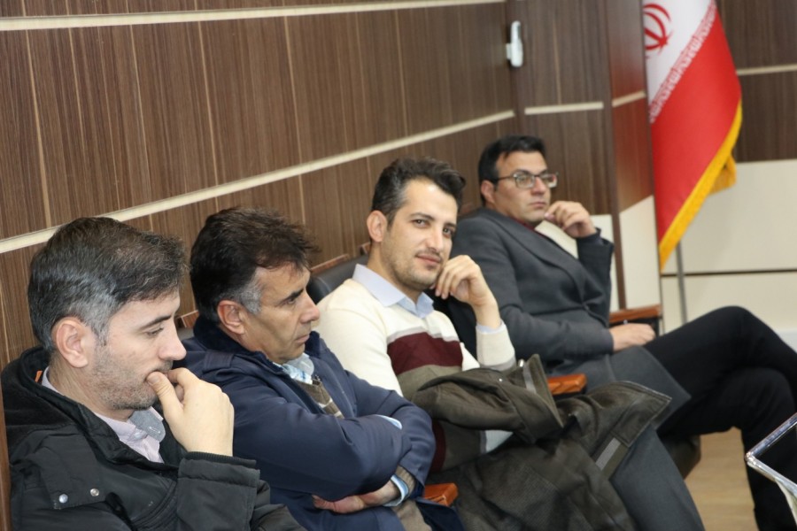 رئیس مجمع نمایندگان استان از پارک علم و فناوری بازدید کرد