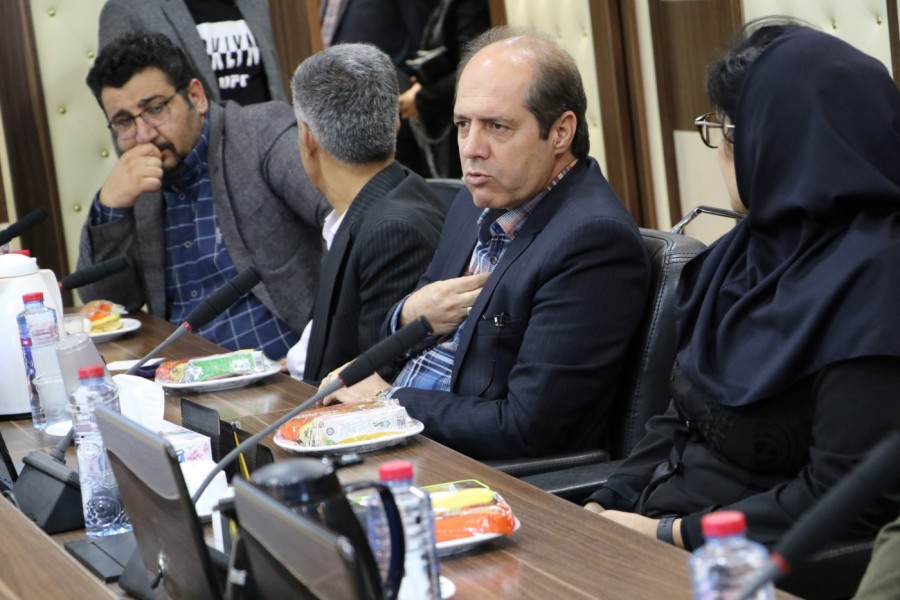 نشست مدیر کل دفتر محیط کسب و کار وزارت صمت با شرکتهای دانش بنیان استان برگزار شد