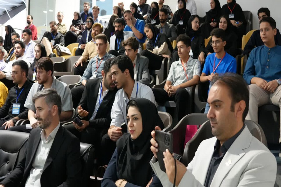 نشست هم‌اندیشی برنامه ملی «نوآفرین صنعت‌ساز» در پارک علم و فناوری کهگیلویه و بویراحمد برگزار شد