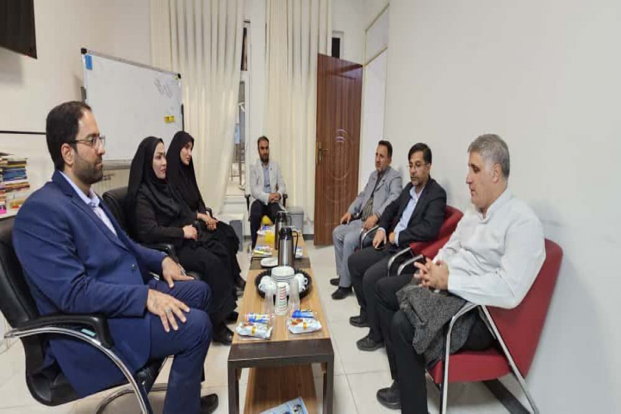 بازدید نماینده موسسه آموزشی و تحقیقاتی صنایع دفاعی از پارک علم و فناوری استان