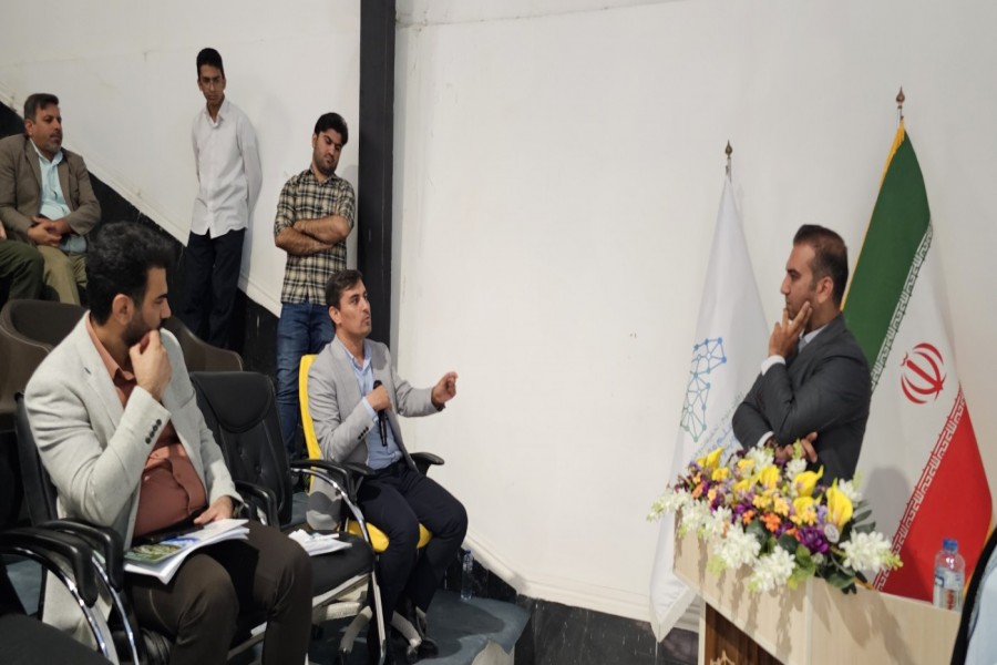 مرحله پایانی رویداد استارتاپی «هوش مصنوعی در امنیت سایبری حوزه پلیس» با همکاری فراجا و پارک علم و فناوری استان برگزار شد