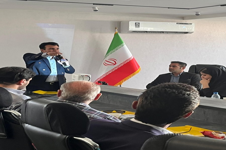 بوت کمپ ایده پردازی استارتاپی و کاربردهای هوش مصنوعی در مدیریت کسب و کار در مرکز رشد گچساران برگزار شد.