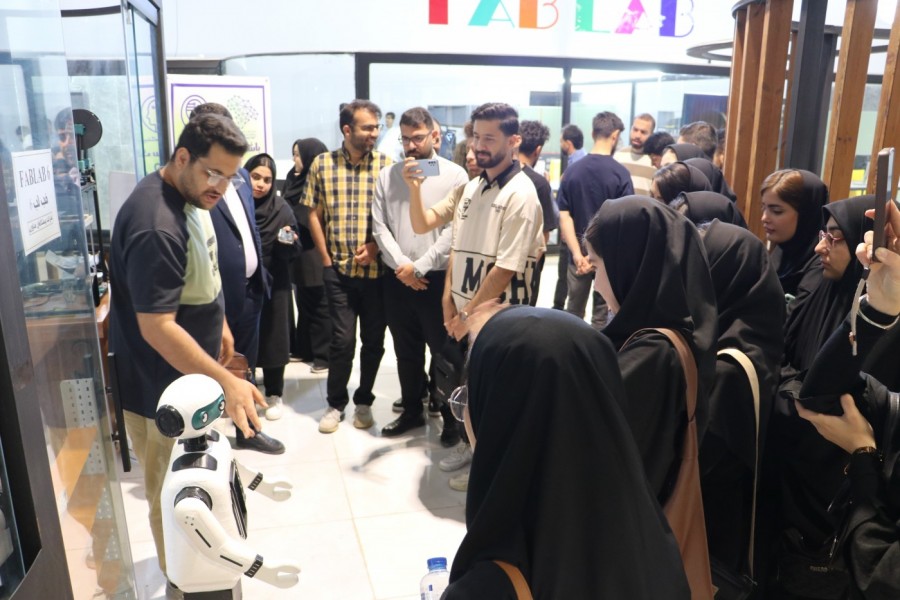 تور فناوری دانشجویان دانشکده بهداشت در مرکز رشد جامع یاسوج برگزار شد.