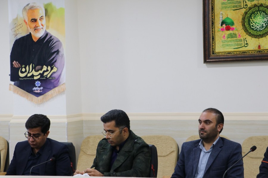 نشست نخبگان و فناوران استان با نماینده ولی‌فقیه برگزار شد  