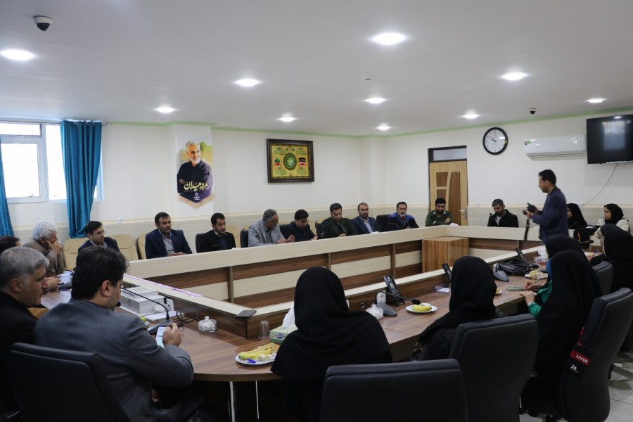 نشست نخبگان و فناوران استان با نماینده ولی‌فقیه برگزار شد  