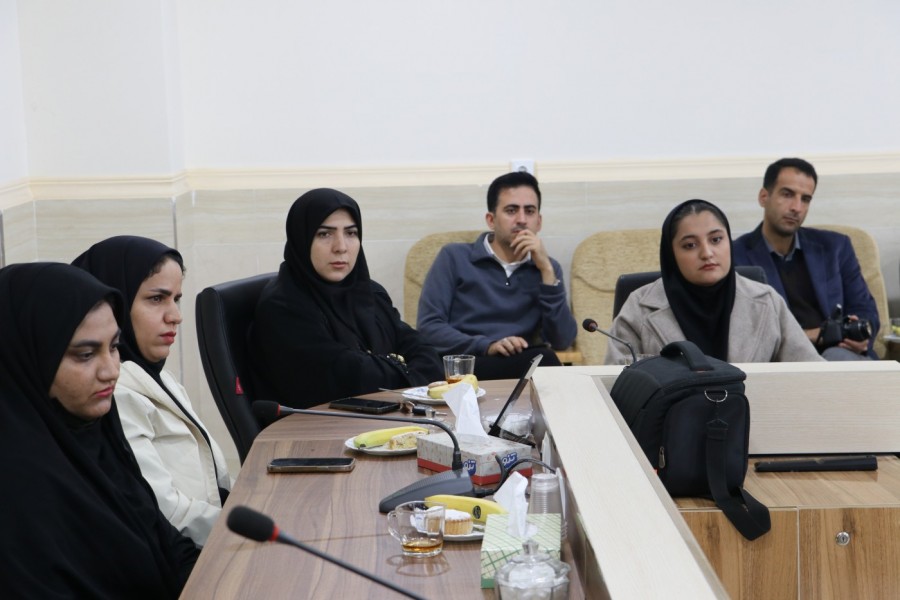 نشست نخبگان و فناوران استان با نماینده ولی‌فقیه برگزار شد  