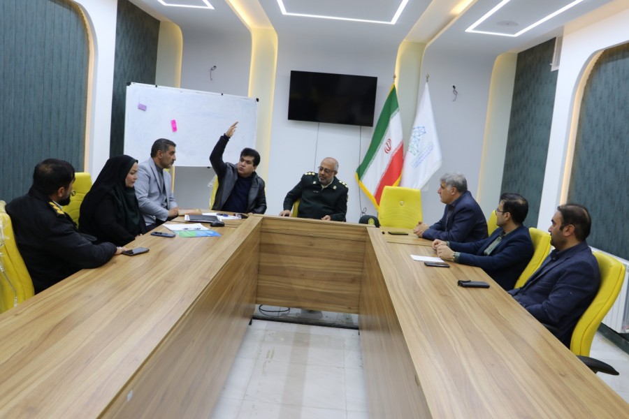 نشست ویژه شورای دانش و پژوهش فراجای استان به میزبانی پارک علم و فناوری برگزار شد