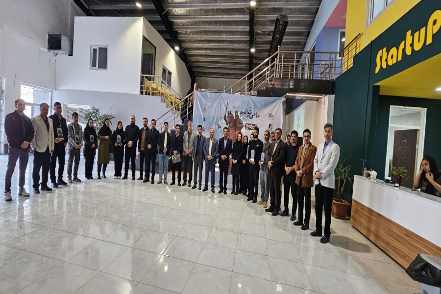 موفقیت فناوران پارک استان در جذب ۱۸۰ میلیارد ریال سرمایه‌گذاری در رویداد «کندوپیچ»