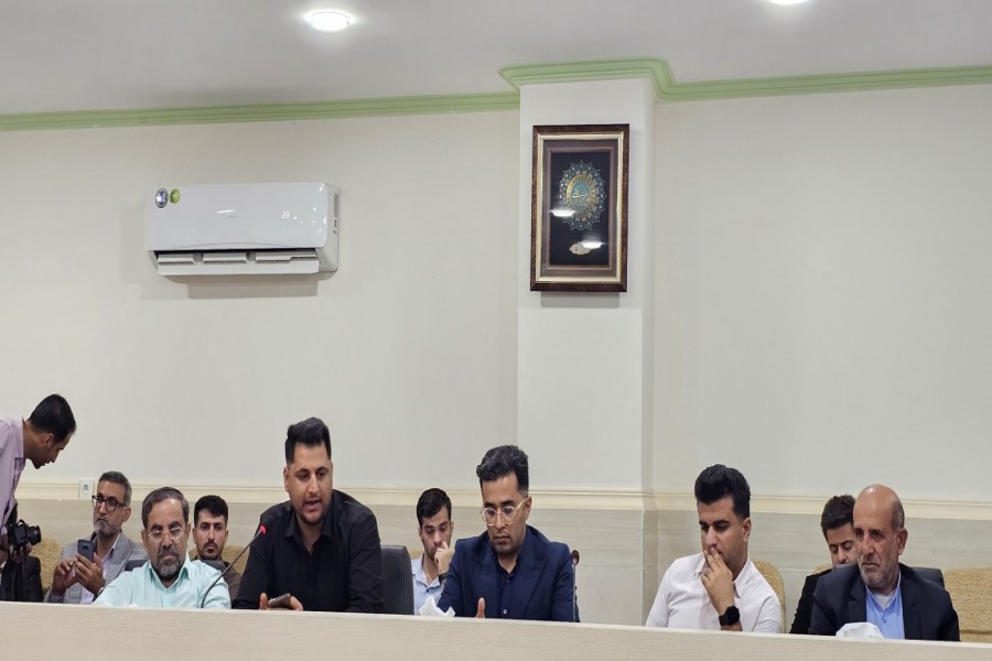 تأکید بر نقش نخبگان و شرکت‌های فناور در حل مسائل استان.